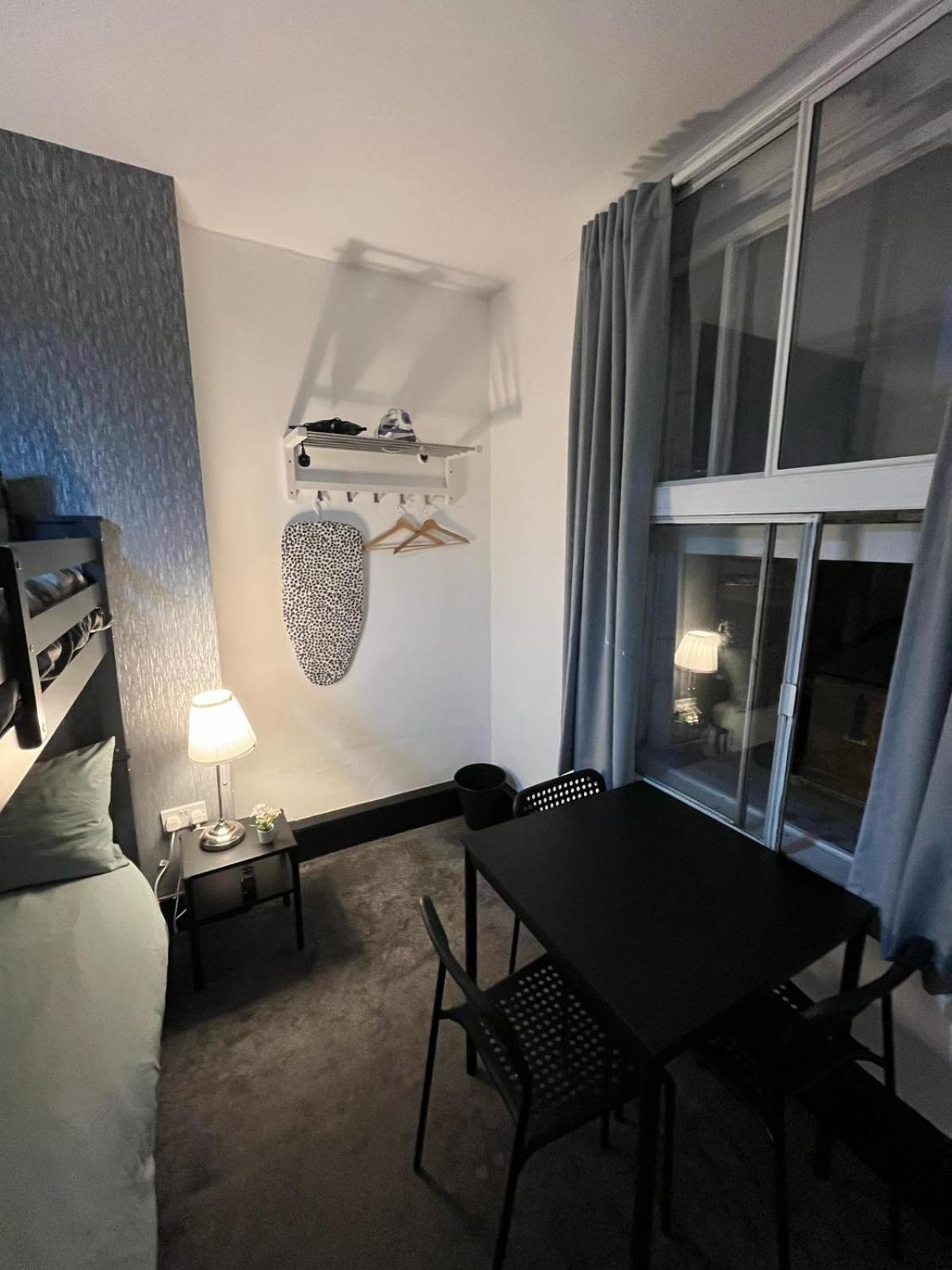 10 Minutes To Central London Vaux 외부 사진